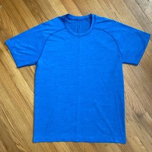 Lululemon Metal Vent Tech shirt Medium
